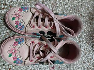 Girls Shoes