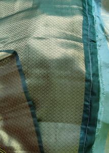 DualTone Green Soft Silk Saree With Kuchu