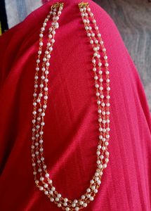 Elegant Pearl Necklace