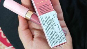 Too Faced Liquid Lipstick