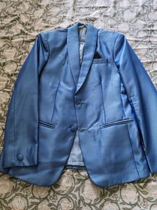 Stylish Blue Blazer