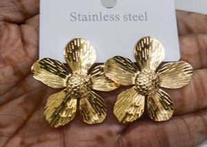 🌟✨✨ Gold AntiTarnish flower ✨✨