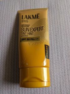 Lakme Sun Expert SPF 50