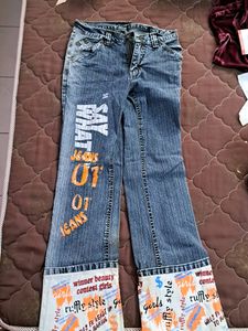 Boot Cut Style Jean's, 90s Jean's Monkey Wash.  Ball Bottom Type Of