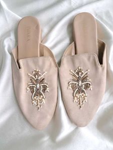 Embroidered Beige Mules
