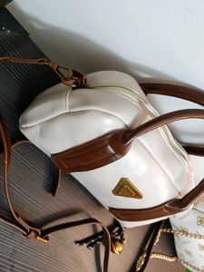 LURADSA Unique Vintage Inspired White &amp; Brown Ba