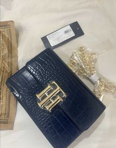 TH Sling Bag