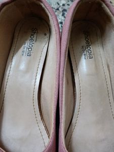 Shoe