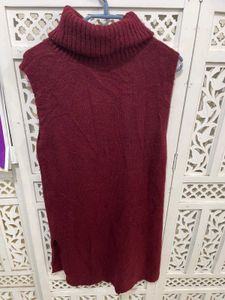 🎀Imported Burgundy Turtleneck Sweater Vest