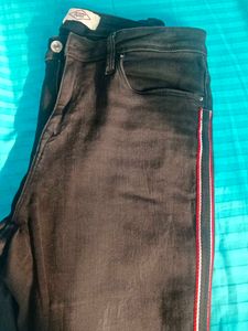 Striped Slim Jeans