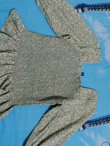 Floral Smocked Long Sleeve Top