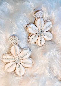 Cowrie Shell Flower Earrings