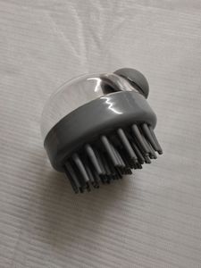 🆕 Scalp Massager/ Shampoo Brush