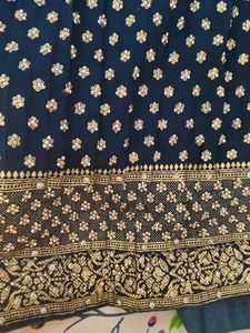 i am selling 3 piece of lehnga