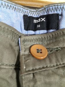 Olive Green Casual Slim Fit Trousers(Women&#39;s)