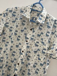 Funky Giraffe Print Shirt