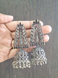Black Polish Jhumka