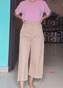 Korean Style Biege Baggy Jeans.