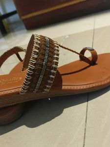 Brown Toe Ring Embellished Sandals