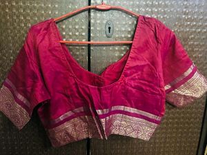 Beautiful Silk Saree With Blouse