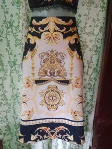 Elegant Patterned pencil Skirt high waist With Top
