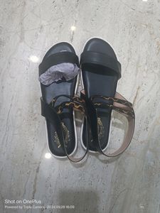 Flat Sandal