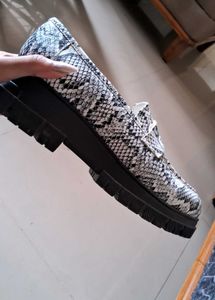Stylish Snake Print Loafers