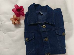 Denim Jacket with Cute kitty patch 🥰