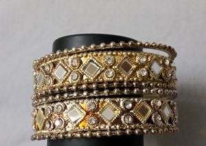 2 Dozen Red Velvet With Silver Metal Bangle Set
