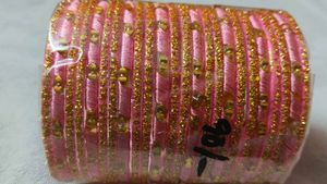 Sparkling Pink Bangle Set