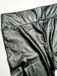 Plus Size XL Stylish Black Faux Leather Pants