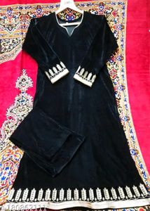 Elegant Black Velvet Kurta Set
