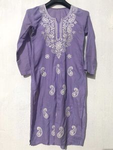 Elegant Embroidered Chikankari Kurta