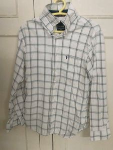 Brand Shirt 38"