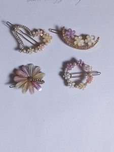 Cute Floral Hair Clips (Set of 4)