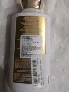 Brightest bloom body wash by bath and bod works