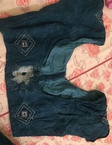 Embroidered Saree With Blouse