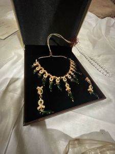 Emerald Green & Gold Jewelry Set