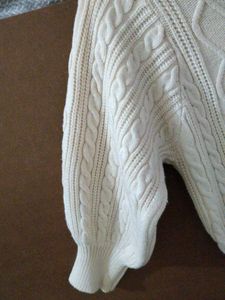 Elegant Cream Knit Sweater