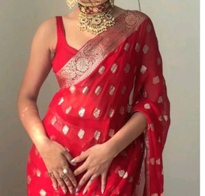 Ready-made Saree