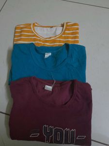 Combos Of Tshirt, Top And Long Checks Shirt