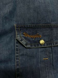 PRODUCT - Vintage Wrangler Denim Shirt❗️