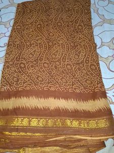 Brown Bandhej Print Cotton Saree