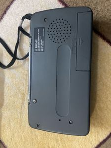 Vintage ROMY ME-8018 Cassette Player