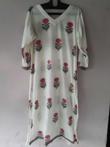 Floral Print Kurti Set( Bust 40-42)