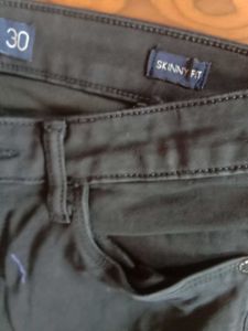 Girls....Black Jeans