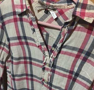 Checked Long Sleeve Top