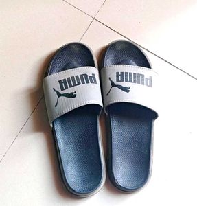 Puma Slides - Size 9