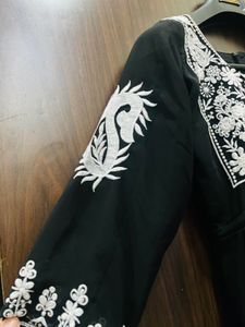 Elegant Embroidered Kurta