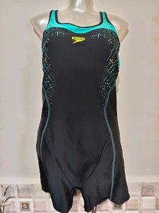 🎄Buy 1, Get 1 Free🎁Medium Size Speedo Swimsuit